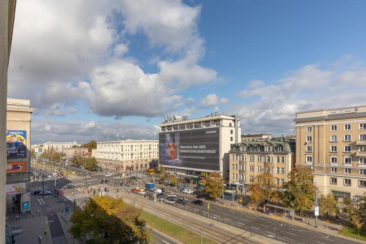 Designer Apartment In The Central Варшава Екстериор снимка