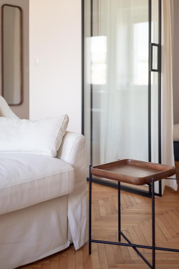 Designer Apartment In The Central Варшава Екстериор снимка