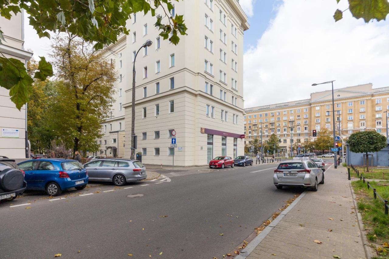 Designer Apartment In The Central Варшава Екстериор снимка
